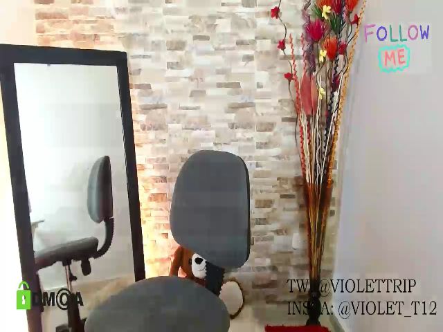 Live sex webcam photo for Violettrip #258955071