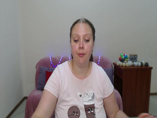 Live sex webcam photo for XArinasoll #252612135