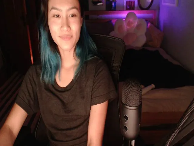 Live sex webcam photo for violishh #264706456