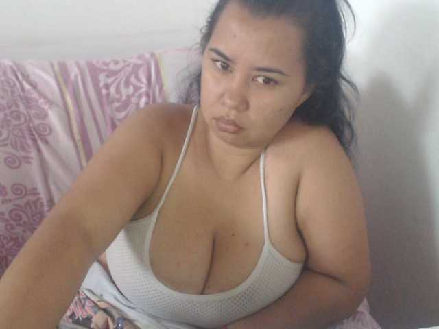 Live sex webcam photo for julianahothot #242511278