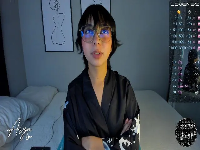 Live sex webcam photo for Arya_Line #260580413