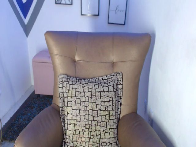 Live sex webcam photo for sheila_hot #256591681