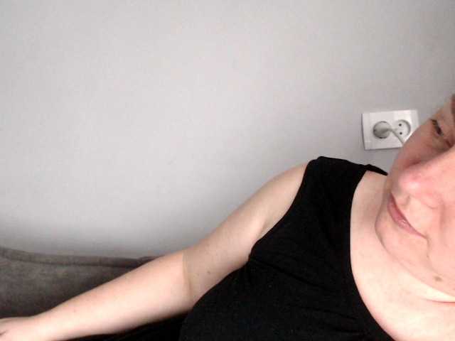 Live sex webcam photo for candycream74 #241084106