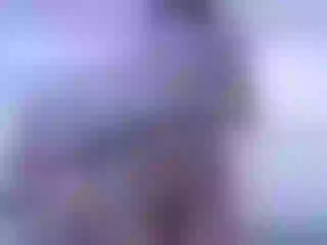 Live sex webcam photo for Louise-red #252185567