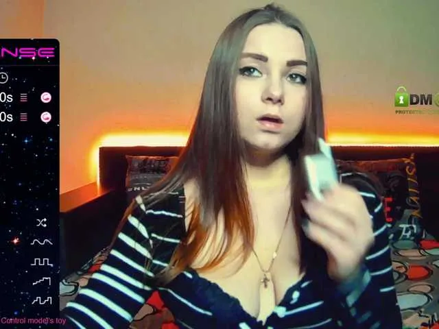 Live sex webcam photo for ORNELLAMUTTY #241029136