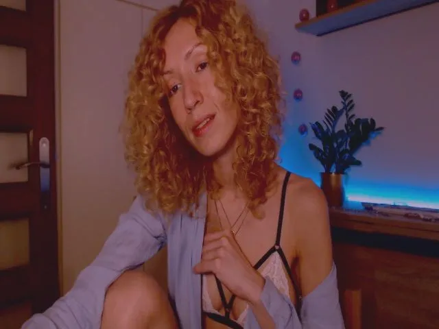 Live sex webcam photo for Enchanti #253204596