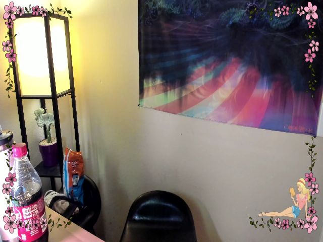 Live sex webcam photo for BookishBabe #258069730