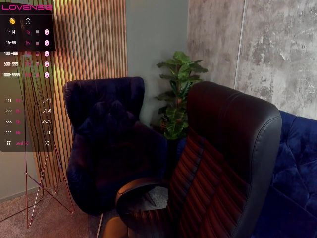 Live sex webcam photo for Milla_Novaa #257651247