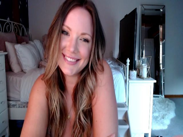 Live sex webcam photo for MissTinsleyyx #257311475