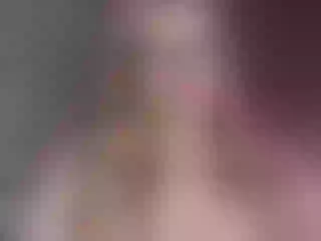 Live sex webcam photo for WifeyNusha #241052152