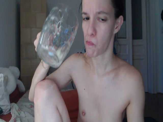 Live sex webcam photo for PetitePinkie #261019399