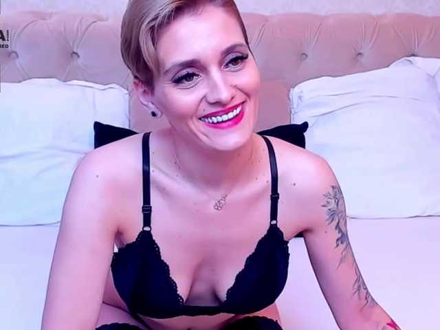 Live sex webcam photo for LidyaBelmont #240991675