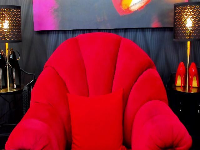 Live sex webcam photo for VivianArwen #255970225