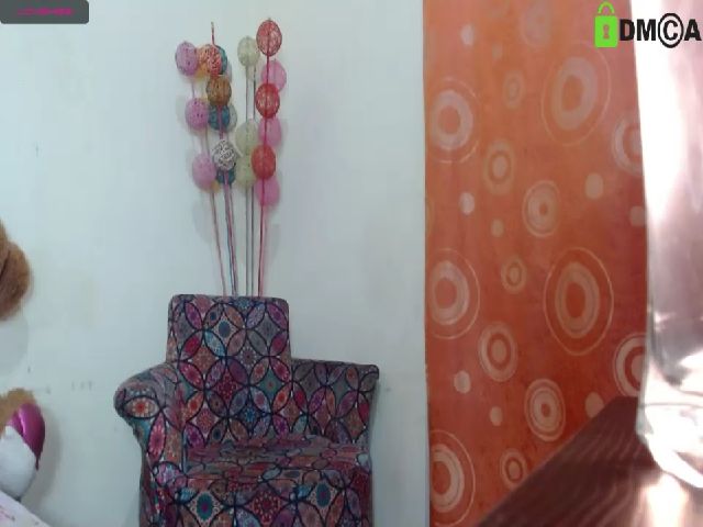 Live sex webcam photo for Lily_Baudinx #254373827