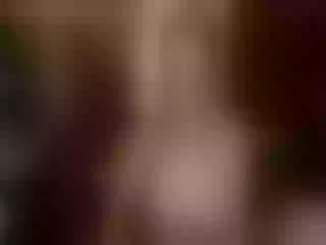Live sex webcam photo for WildestKitten #262291172