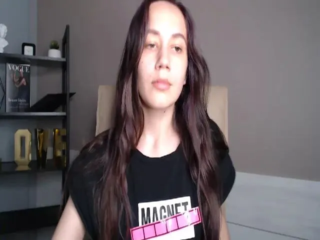 Live sex webcam photo for Jenxx_ #253661556