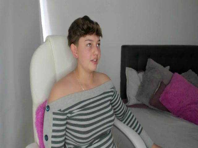 Live sex webcam photo for SalemJimenez #252554506