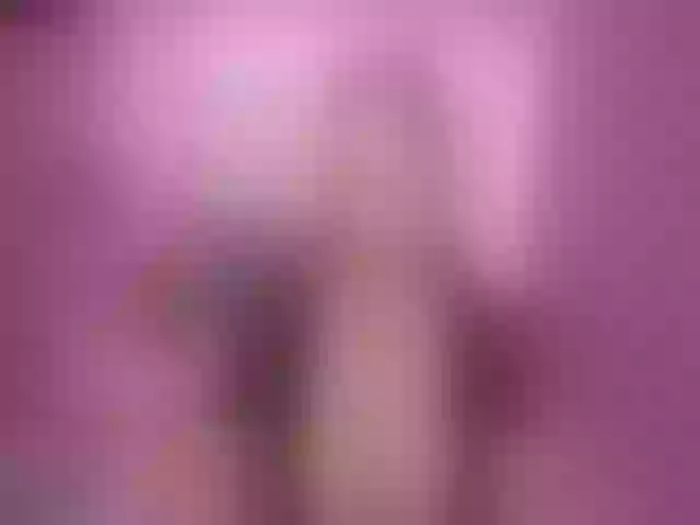 Live sex webcam photo for PtiMermaid #253643648