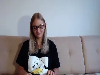 Live sex webcam photo for UrBlack_Kitty #251753346