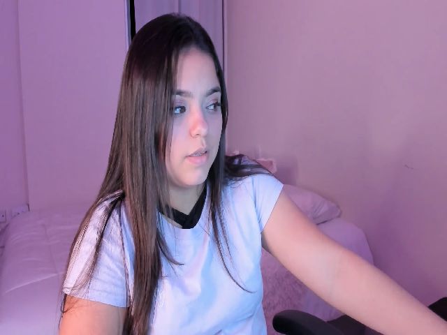 Live sex webcam photo for Lola_tom #262580708