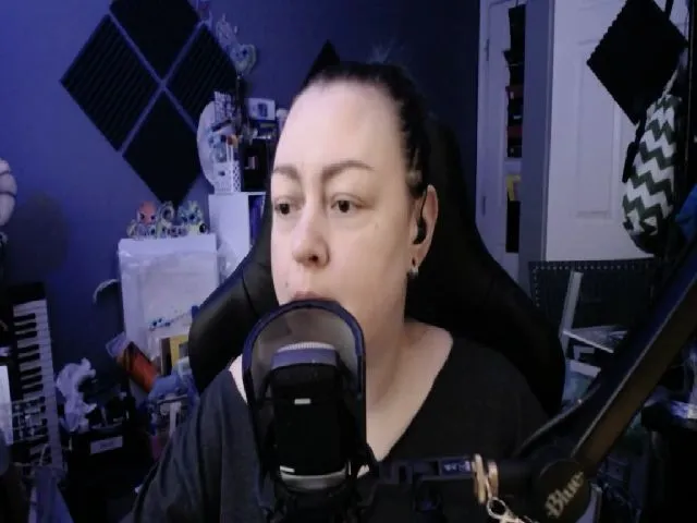 Live sex webcam photo for Belindashort #256865540