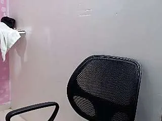 Live sex webcam photo for celeste_sofia #244868323