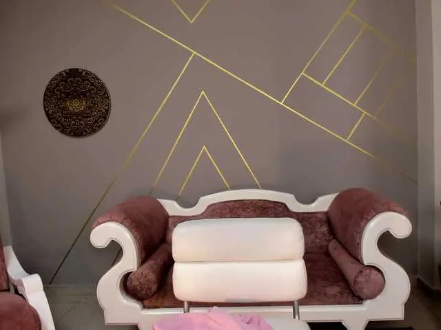 Live sex webcam photo for EllaClark #287991594