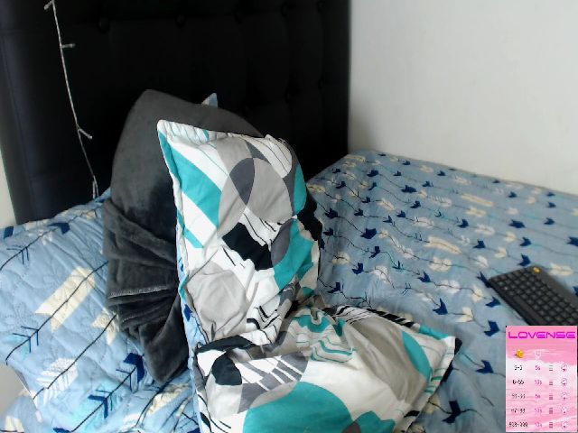 Live sex webcam photo for vero05 #258016802