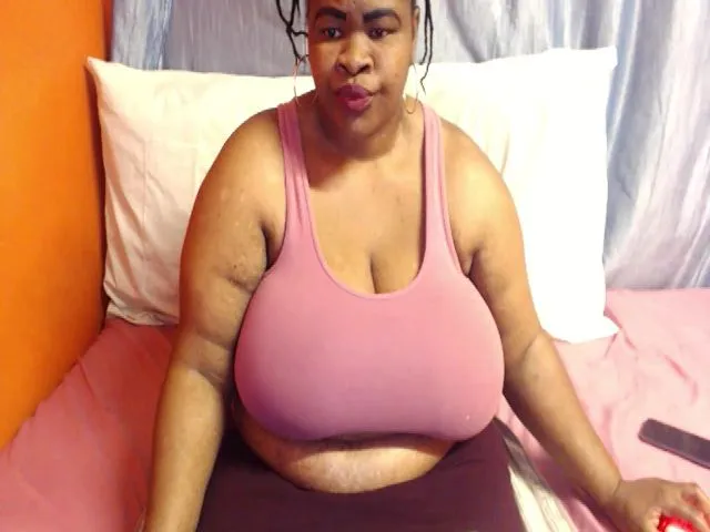 Live sex webcam photo for Sweetnozie #254821161