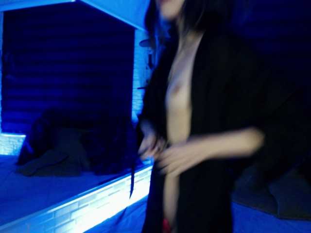 Live sex webcam photo for SaraCastillo #241251112