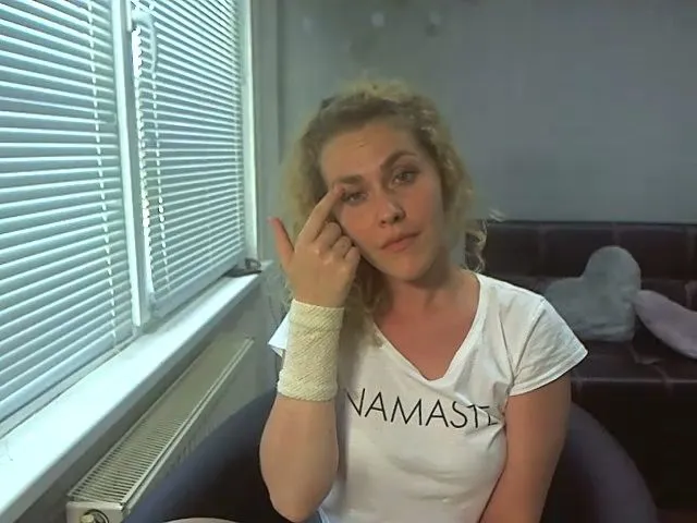 Live sex webcam photo for AnnnaLia #253815523