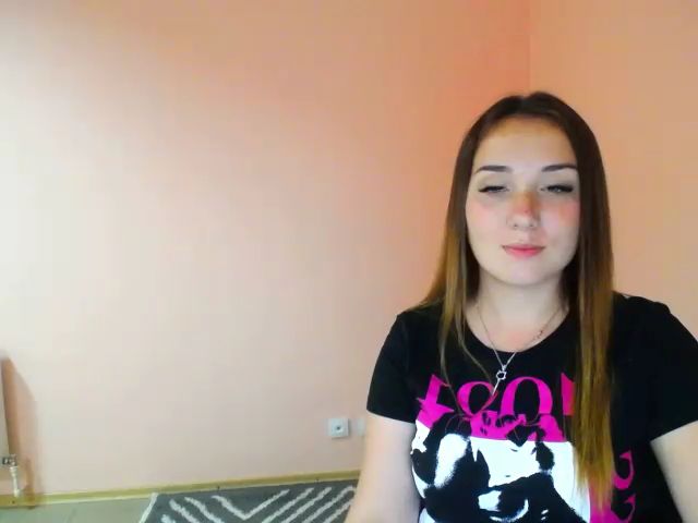 Live sex webcam photo for Candy4Love_ #252923168