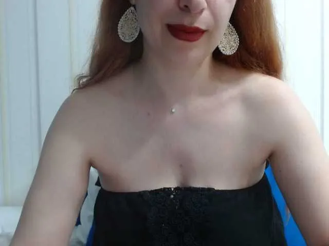 Live sex webcam photo for Alida-2 #264432486