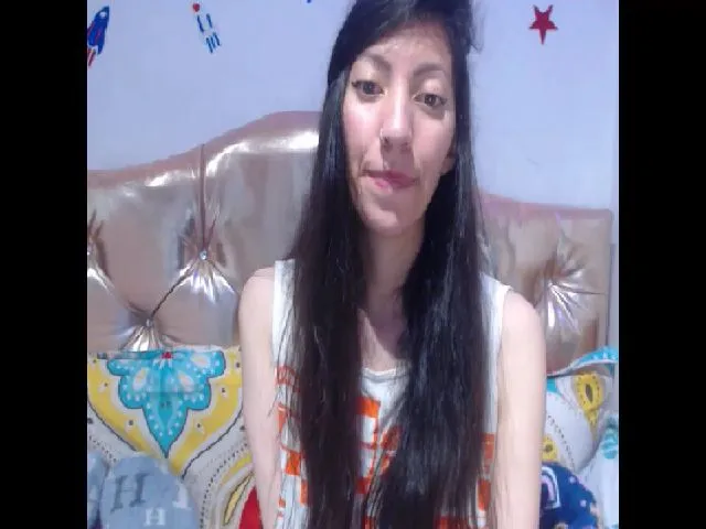 Live sex webcam photo for Kaymilf #254632666