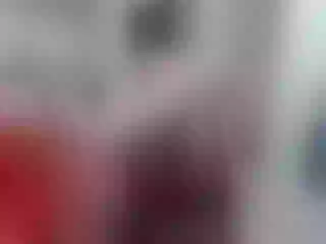 Live sex webcam photo for JullieMilf #261305620