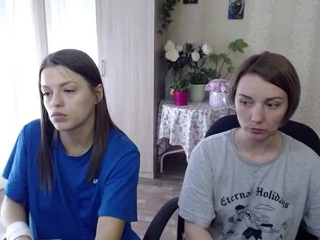 Live sex webcam photo for BugaGirls #245345137