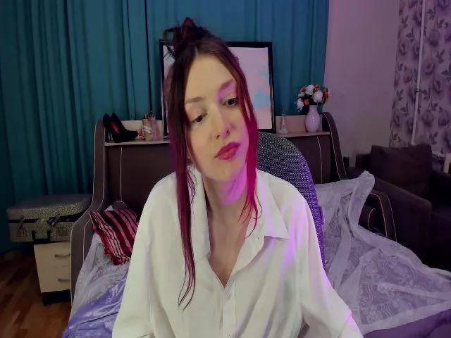 Live sex webcam photo for MadFrau #258823572