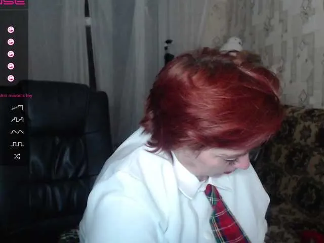 Live sex webcam photo for Millsieleonn #242576367