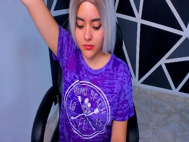 Live sex webcam photo for Tasha_cooper1 #264451368