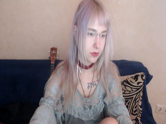 Live sex webcam photo for Killinna #263744716