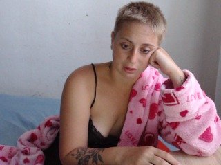 Live sex webcam photo for sandriana #240603580