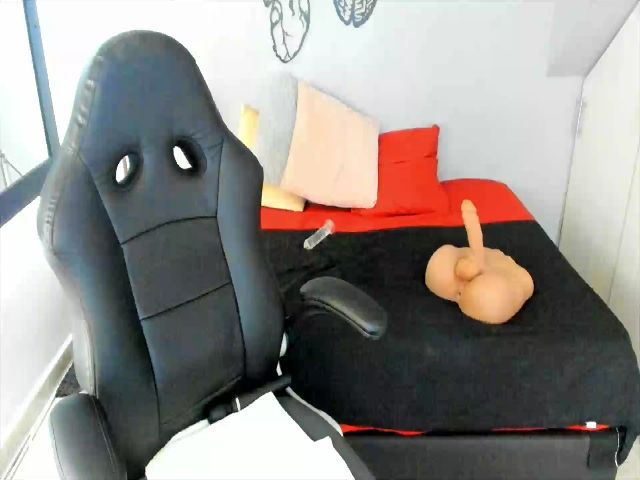 Live sex webcam photo for Rebecabrownie #255385043