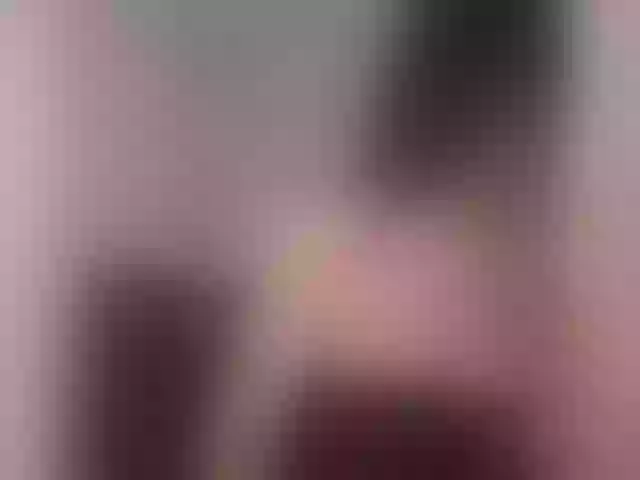 Live sex webcam photo for VenusCox #259426147