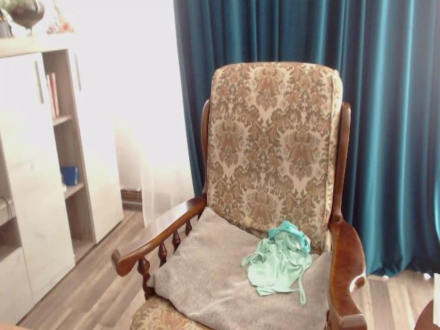 Live sex webcam photo for PlayfulSamira #260700493