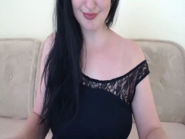 Live sex webcam photo for Laraspleasure #253058220