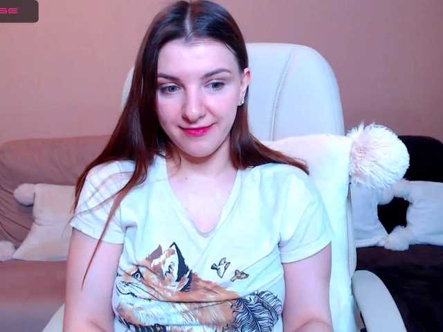 Live sex webcam photo for RennaHart #241103452