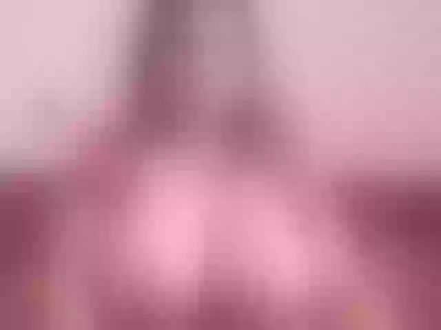 Live sex webcam photo for KinkyMyax #264170777