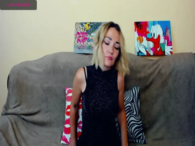 Live sex webcam photo for SecretDream #263566550