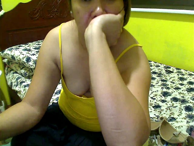 Live sex webcam photo for LiL_Spermaid #260473026