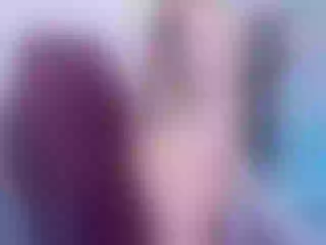 Live sex webcam photo for LionellaRicci #255065117